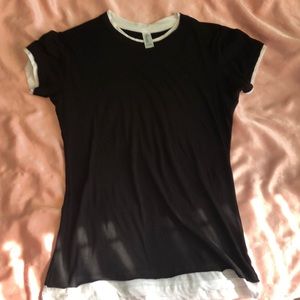 Layered black and white top ❤️